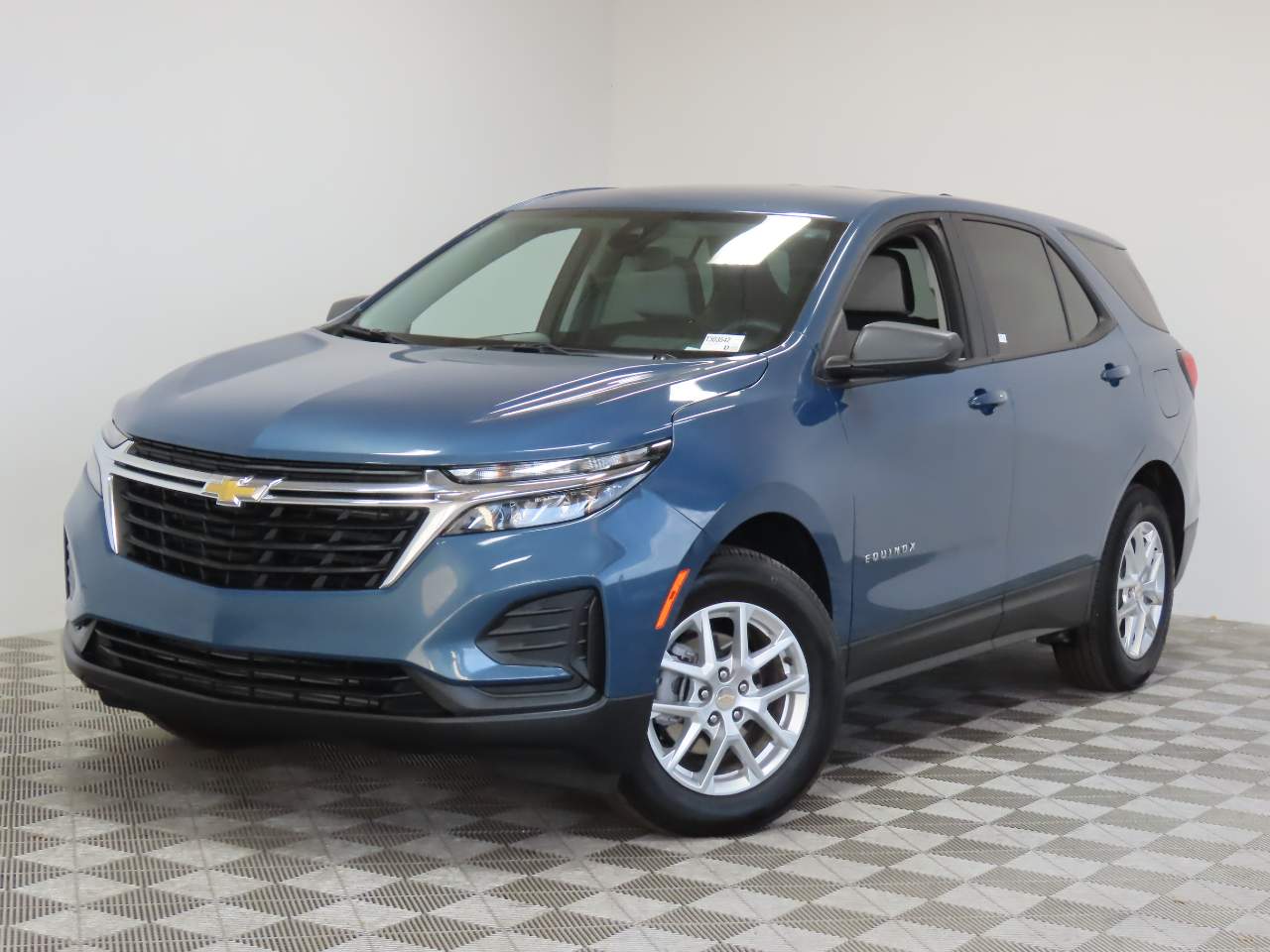 2024 Chevrolet Equinox LS AWD with 1LS