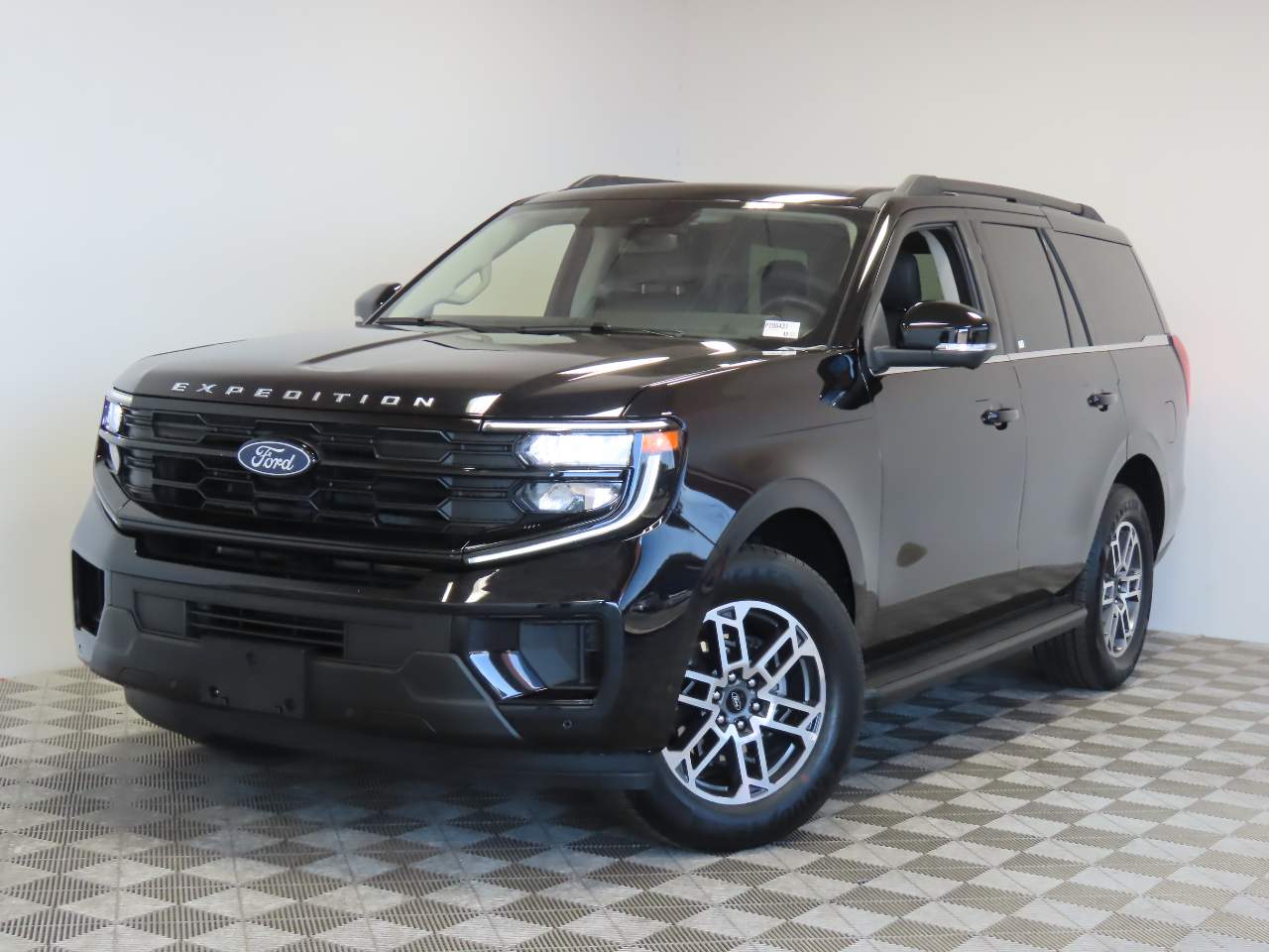 Agate Black 2025 Ford Expedition SUV / Crossover 4X2 Automatic