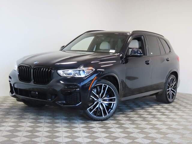 2023 BMW X5 M50i