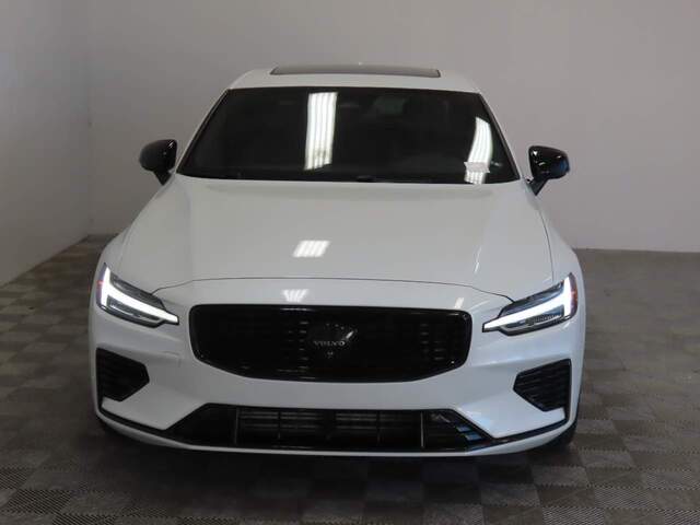 2023 Volvo S60 Recharge T8 Plus Black Edition