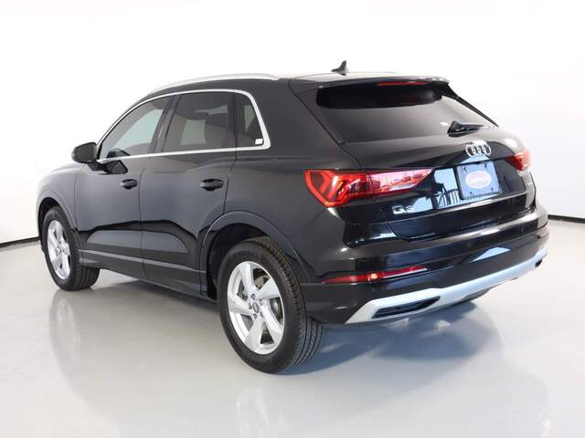 2020 Audi Q3 quattro Premium 40 TFSI