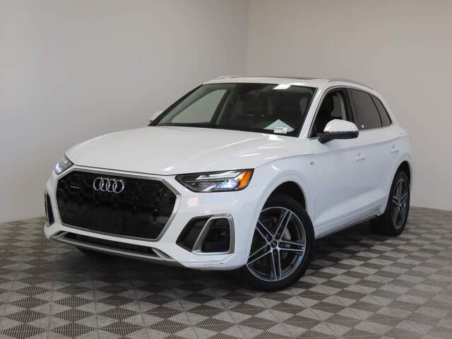 2022 Audi Q5 e quattro S line Prem Pl 55 TFSI