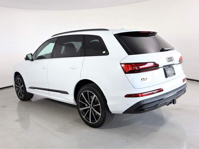 2023 Audi Q7 quattro Premium Plus 55 TFSI