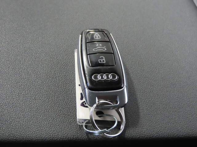 2022 Audi Q7 quattro Premium Plus 55 TFSI