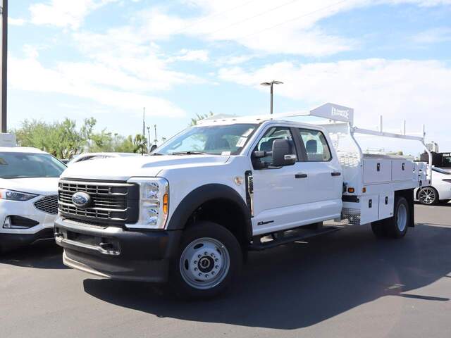 2024 Ford F-550 Super Duty Crew Cab Chassis