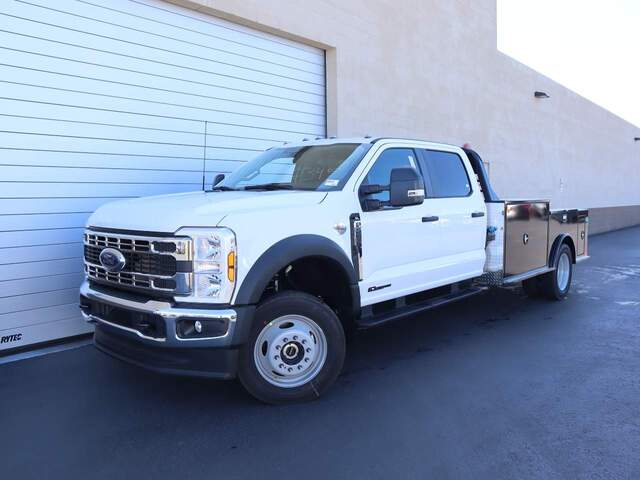 2024 Ford F-550 Super Duty Crew Cab Chassis