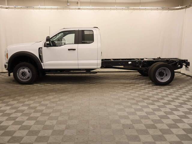 2024 Ford F-550 Super Duty Extended Cab Chassis