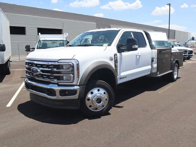 2024 Ford F-550 Super Duty Extended Cab Chassis