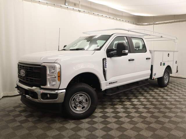 2024 Ford F-250 Super Duty Crew Cab Crew Cab Chassis