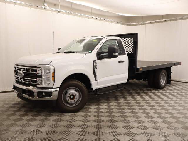 2024 Ford F-350 Super Duty DRW XLT