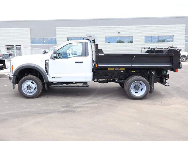 2024 Ford F-550 Super Duty Chassis