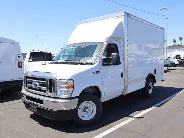 2025 Ford E-Series E-350 SD