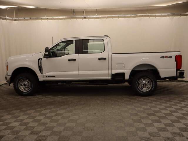 2024 Ford F-250 Super Duty Crew Cab XL