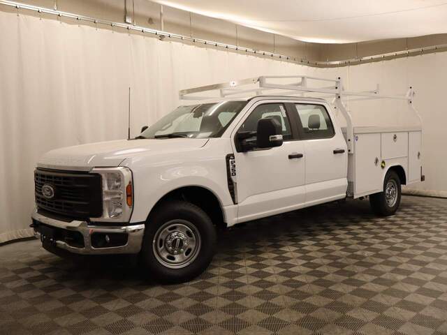 2024 Ford F-350 Super Duty SRW Crew Cab XL