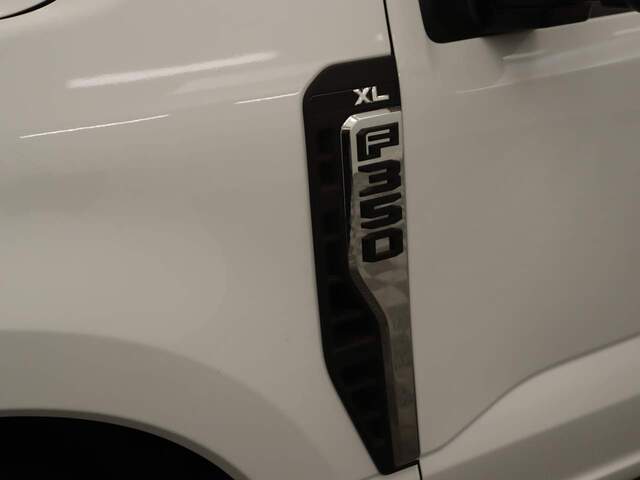 2024 Ford F-350 Super Duty SRW Crew Cab XL