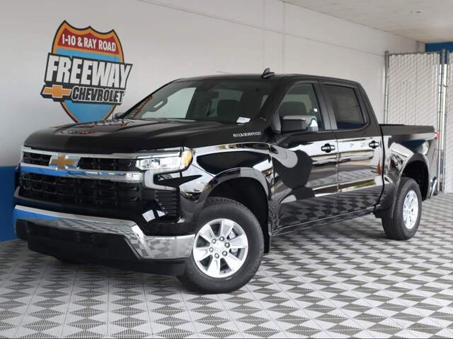 2023 Chevrolet Silverado 1500 Crew Cab 1LT 4WD