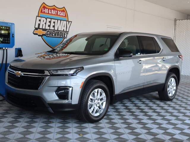 2023 Chevrolet Traverse LS