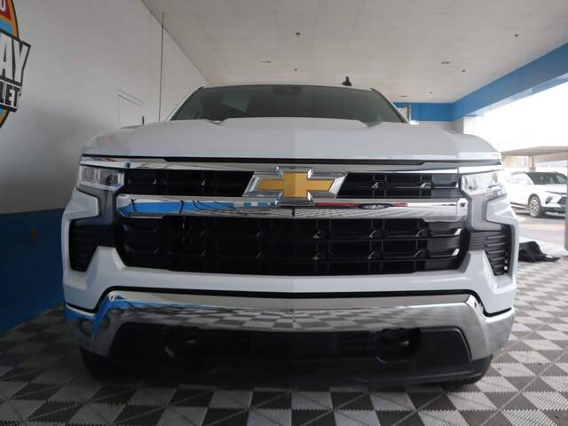 2023 Chevrolet Silverado 1500 Crew Cab 1LT 4WD