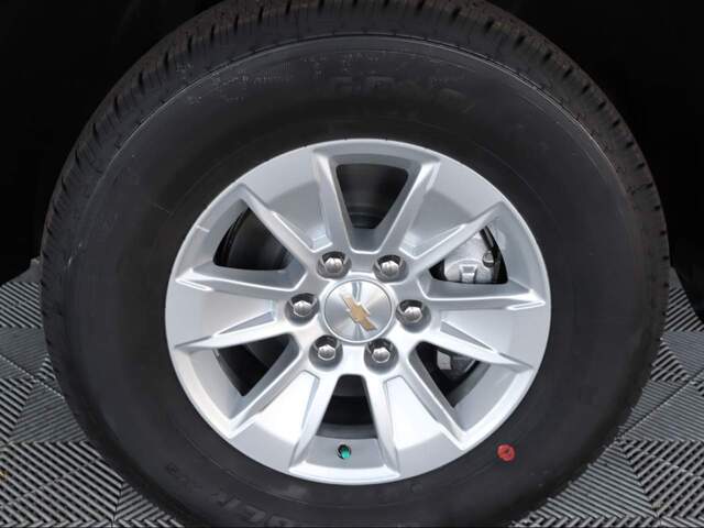 2023 Chevrolet Silverado 1500 Crew Cab 1LT
