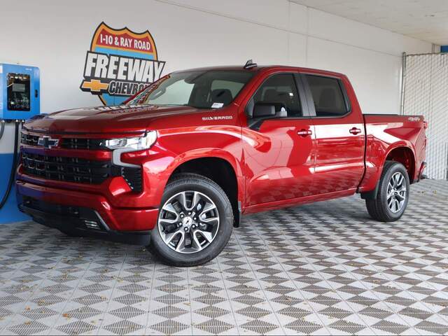 2023 Chevrolet Silverado 1500 Crew Cab RST 4WD