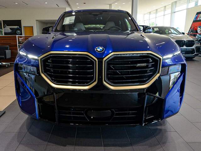 2023 BMW XM