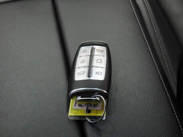 2023 Genesis G80 2.5T