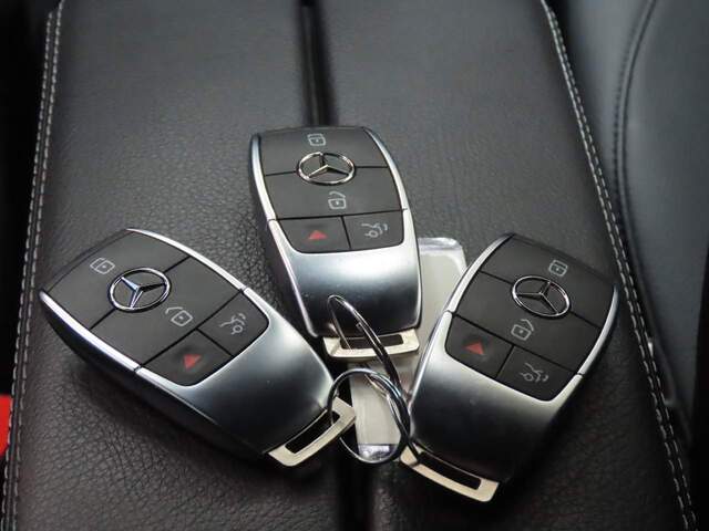 2025 Mercedes-Benz GLB 250 4MATIC