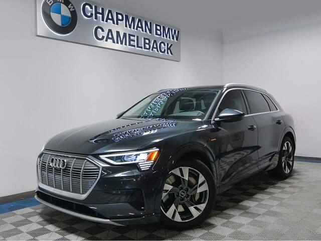 2021 Audi e-tron quattro Premium Plus