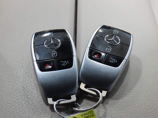 2017 Mercedes-Benz E-Class E 300