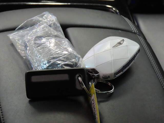 2025 Genesis G80 2.5T