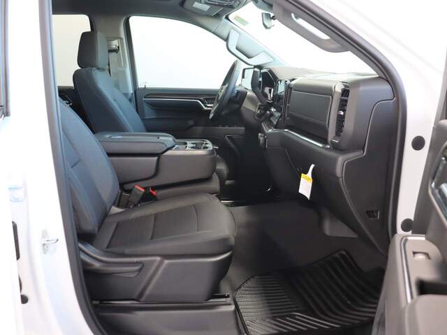 2023 Chevrolet Silverado 1500 Crew Cab 1LT 4WD