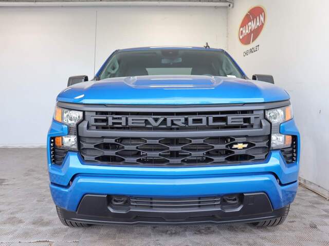 2023 Chevrolet Silverado 1500 Crew Cab Custom