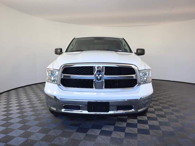 2019 Ram 1500 Classic SLT Crew Cab