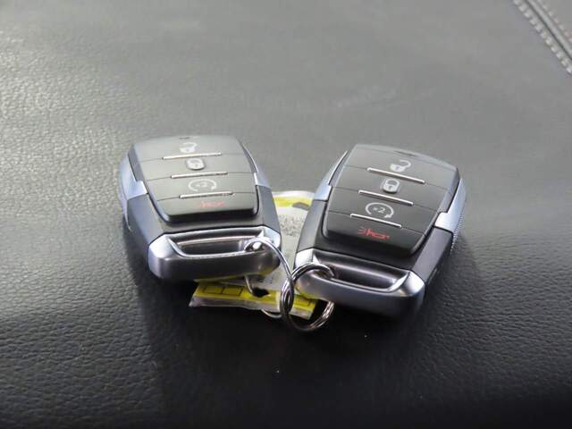 2025 Ram 1500 Laramie Crew Cab