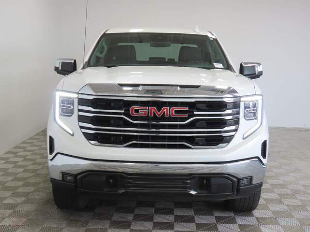 2023 GMC Sierra 1500 SLT Crew Cab