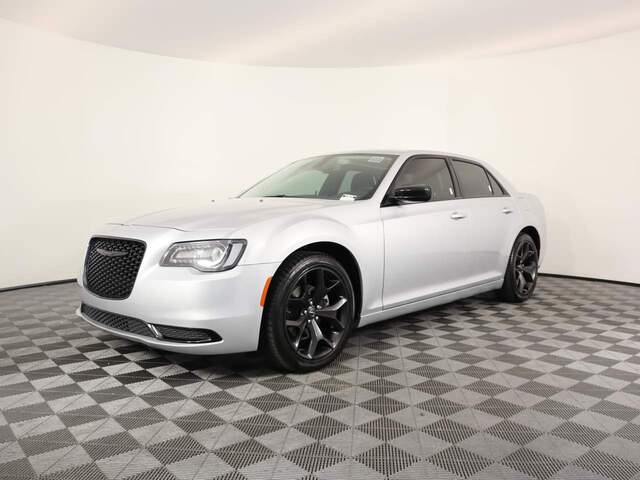 2021 Chrysler 300