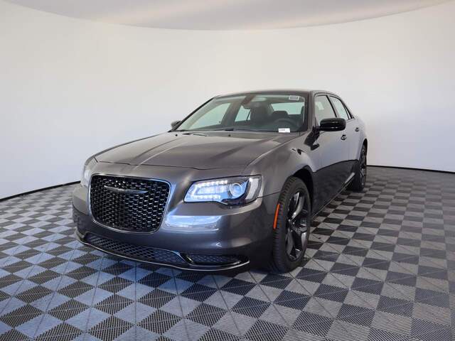 2023 Chrysler 300