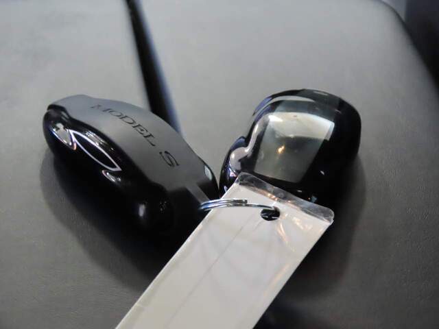 2020 Tesla Model S Long Range Plus