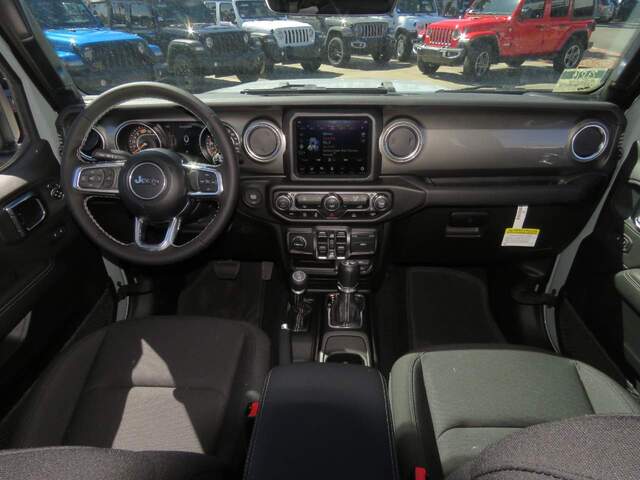 2023 Jeep Wrangler Unlimited Sahara