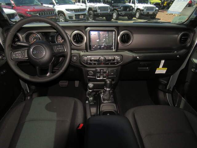 2023 Jeep Gladiator Sport S