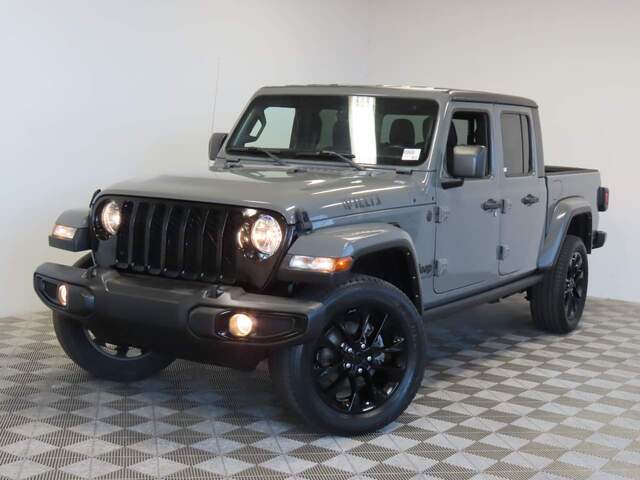 2022 Jeep Gladiator Willys Crew Cab