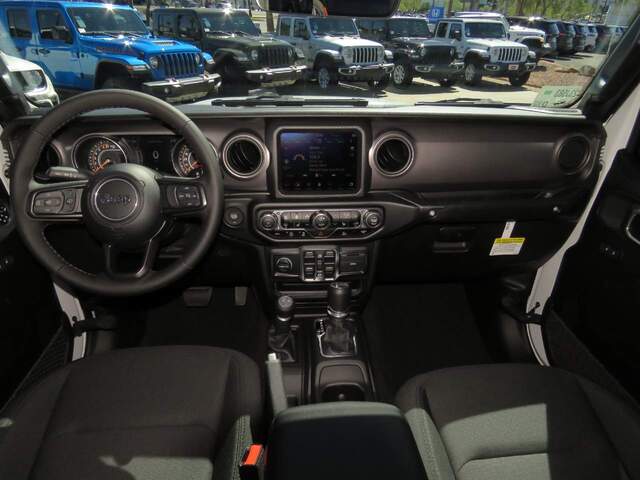 2023 Jeep Gladiator Willys