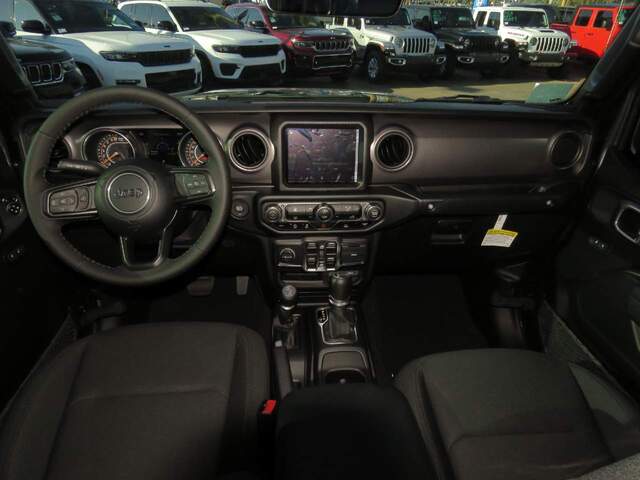 2023 Jeep Gladiator Sport S