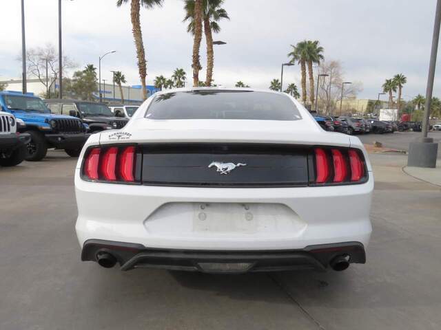 2020 Ford Mustang EcoBoost