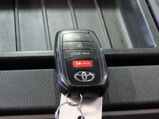 2022 Toyota Tundra SR5 Crew Cab