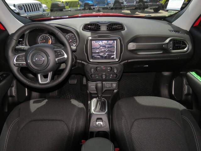 2023 Jeep Renegade Latitude