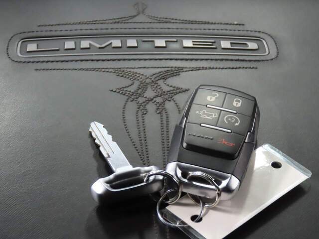 2024 Ram 3500 Limited Crew Cab