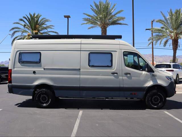 2020 Mercedes-Benz Sprinter 2500 Conversion Van