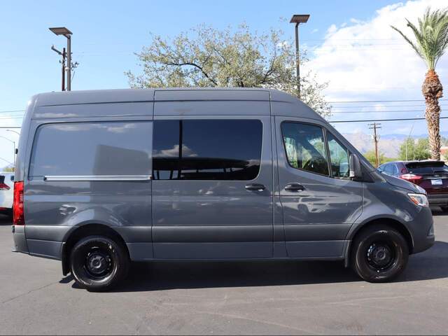 2023 Mercedes-Benz Sprinter 2500
