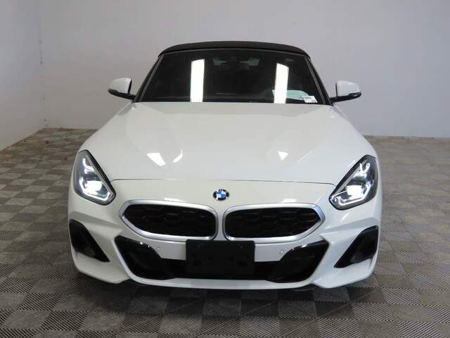 2025 BMW Z4 sDrive30i